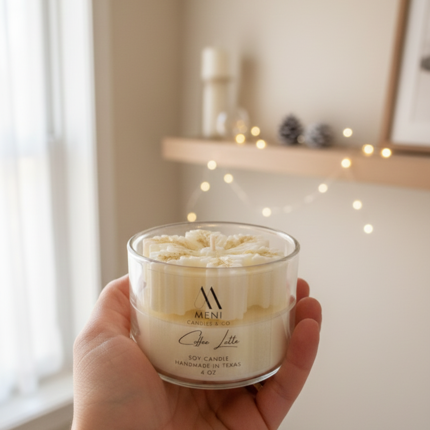 SNOWFLAKE CHRISTMAS CANDLE - 4 OZ GLASS